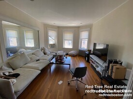 41 Orkney Rd, Unit 3 in Boston, MA - Building Photo