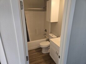 520 S Cedar Ave in Broken Arrow, OK - Building Photo