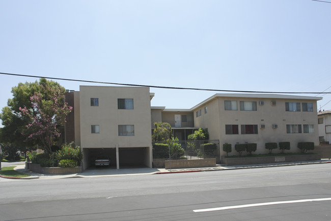 Stoneman Villa in Alhambra, CA - Building Photo - Building Photo