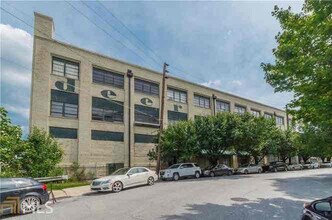 326 Nelson St SW in Atlanta, GA - Building Photo - Building Photo