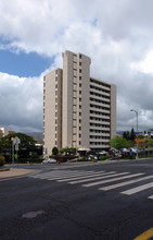 Dynasty Tower in Honolulu, HI - Building Photo - Building Photo