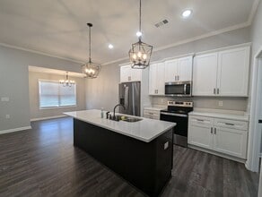 44 Riverwood Dr in Batesville, AR - Building Photo - Building Photo