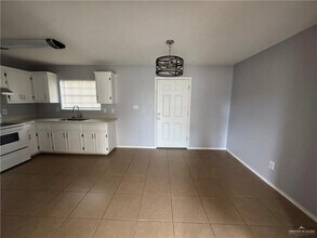12 Denver St in Edinburg, TX - Building Photo - Building Photo