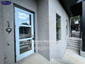 1350 May Ave SE in Atlanta, GA - Building Photo - Building Photo