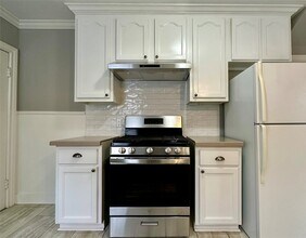 4004 Julian St in Houston, TX - Building Photo - Building Photo