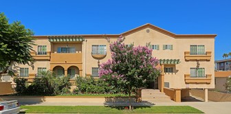 Troost Manor Apartments