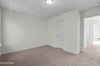 473 Sullivan Loop Rd photo'