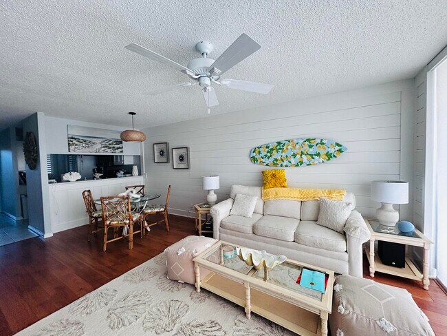 property at 353 S US Hwy 1