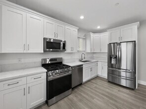 5401 Carlin St in Los Angeles, CA - Building Photo - Building Photo