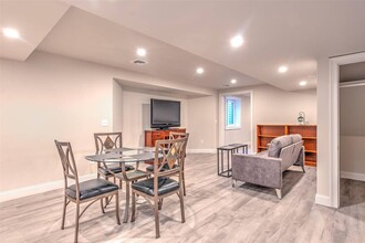 17 Cobbler Ln in East Setauket, NY - Building Photo - Building Photo