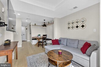 919 12th St NE in Washington, DC - Building Photo - Building Photo