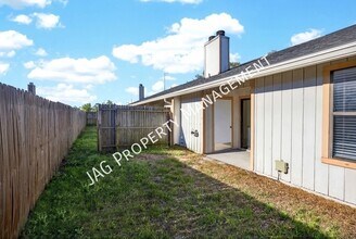 1234 Montecello Dr in Orange Park, FL - Building Photo - Building Photo