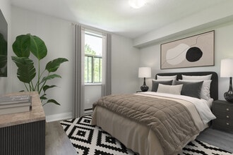 45 Charlton Ave W in Hamilton, ON - Building Photo - Building Photo