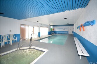 8163 Redlands St, Unit 36 in Playa Del Rey, CA - Foto de edificio - Building Photo