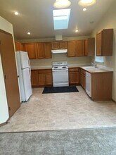 5633 105th Pl NE in Marysville, WA - Building Photo - Building Photo