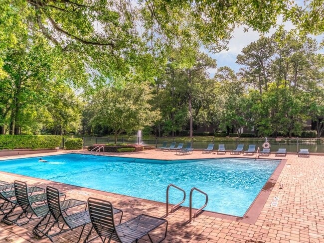 property at 246 Litchfield Ln