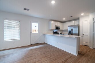 1508 Las Cuevas Dr in Conroe, TX - Building Photo - Building Photo