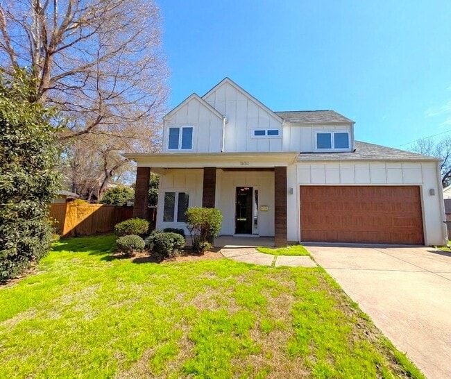 property at 1632 Longfellow St