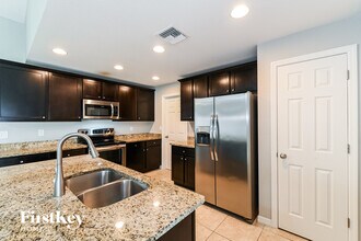 617 SW 13th Terrace in Cape Coral, FL - Building Photo - Building Photo