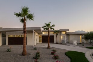 80943 Elemento Ln in Indio, CA - Building Photo