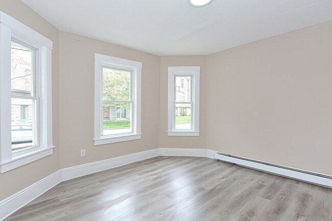 78 Boisvert St in Lowell, MA - Building Photo - Building Photo