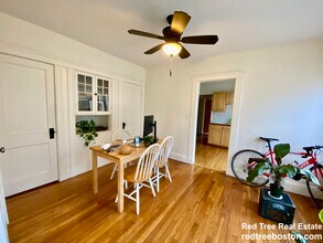 55 Brookley Rd, Unit 1R in Boston, MA - Building Photo - Building Photo