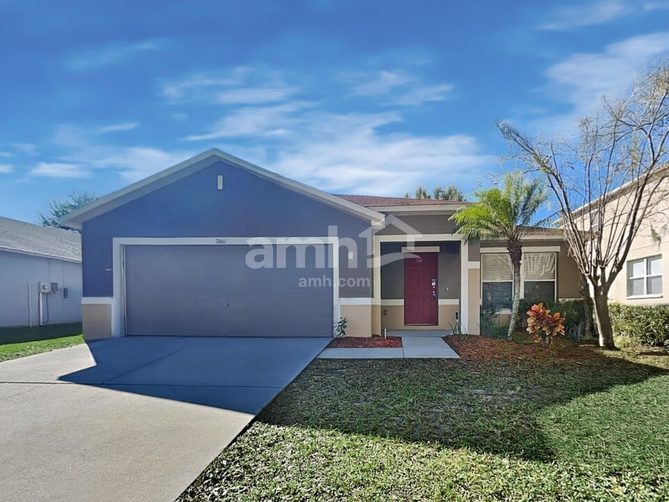 7461 Hunters Greene Cir in Lakeland, FL - Building Photo