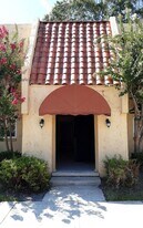 3875 Mission Dr in Jacksonville, FL - Building Photo