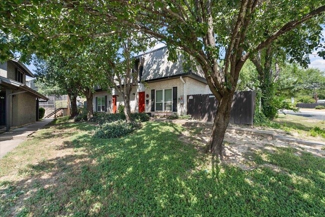 property at 1703 Coronado Hills Dr