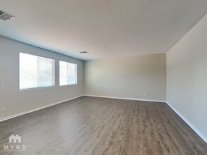 7511 S 27th Terrace in Phoenix, AZ - Building Photo - Building Photo