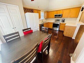 2902 Goldenwave Dr in Rockwall, TX - Foto de edificio - Building Photo