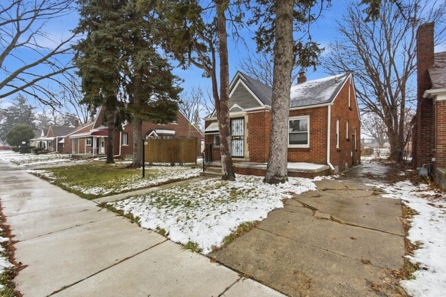 18709 Runyon St in Detroit, MI - Building Photo - Building Photo