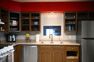 525 Warren Ave in Colorado Springs, CO - Building Photo - Building Photo