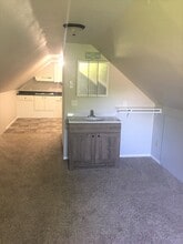 105 7th Ave SE in Watertown, SD - Building Photo - Building Photo