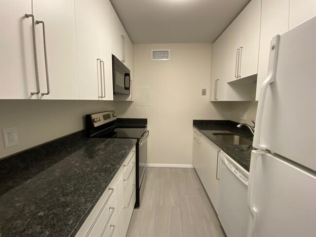 property at 1105 Massachusetts Ave