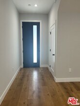 13928 Bessemer St in Los Angeles, CA - Building Photo - Building Photo