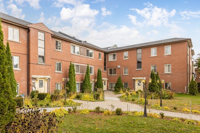 50 45E Av in Montréal, QC - Building Photo - Primary Photo