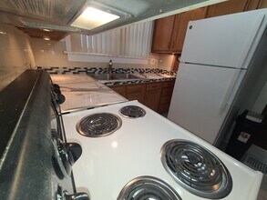 122 Edgerton Rd, Unit Edgerton first floor in Akron, OH - Building Photo - Building Photo