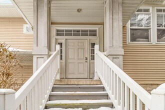 154 Copperstone Ct in Seven Hills, OH - Building Photo - Building Photo