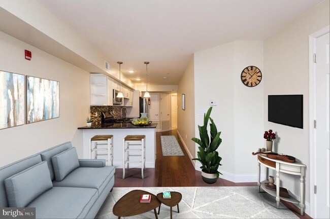 property at 1804 E Huntingdon St