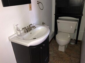 1243 E Ridgewood St in Orlando, FL - Building Photo - Building Photo