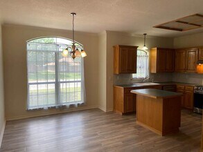688 Bluebonnet St in Stephenville, TX - Building Photo - Building Photo