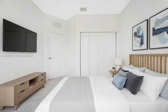 15955 SW 2nd St in Pembroke Pines, FL - Building Photo - Building Photo