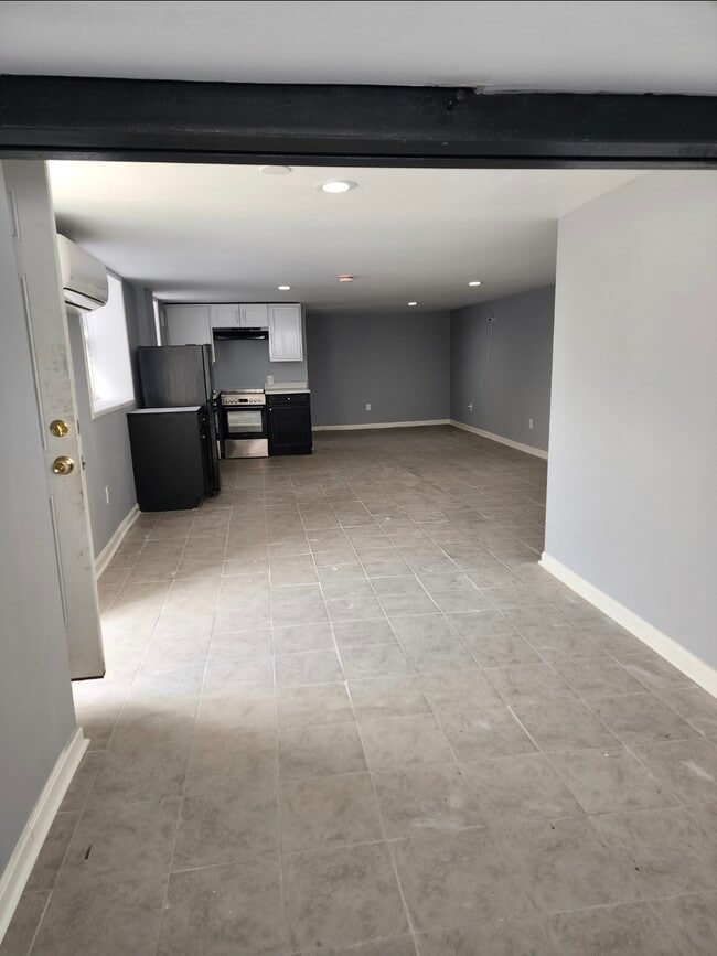 3344 Mondawmin Ave, Unit Apt 1 in Baltimore, MD - Building Photo - Building Photo