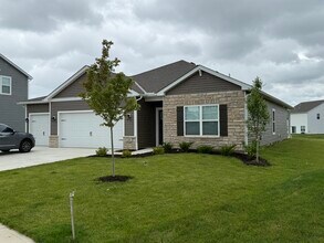 37 Sunbeam Ct in Delaware, OH - Building Photo - Building Photo
