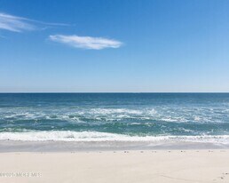 19 Diane Ln in Seaside Heights, NJ - Building Photo