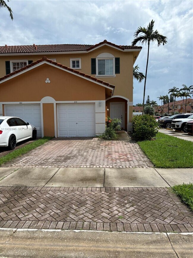 570 St Michelle Way in Margate, FL - Building Photo - Building Photo