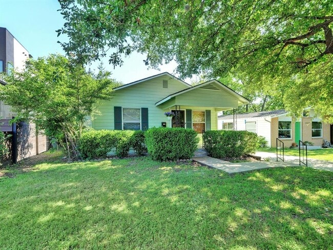 3011 E 17th St in Austin, TX - Building Photo - Building Photo