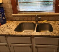 1805 Fairview St photo'