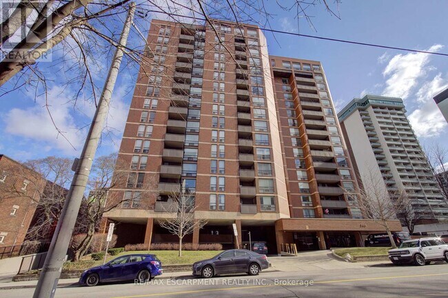 property at 222-1222 Jackson St W
